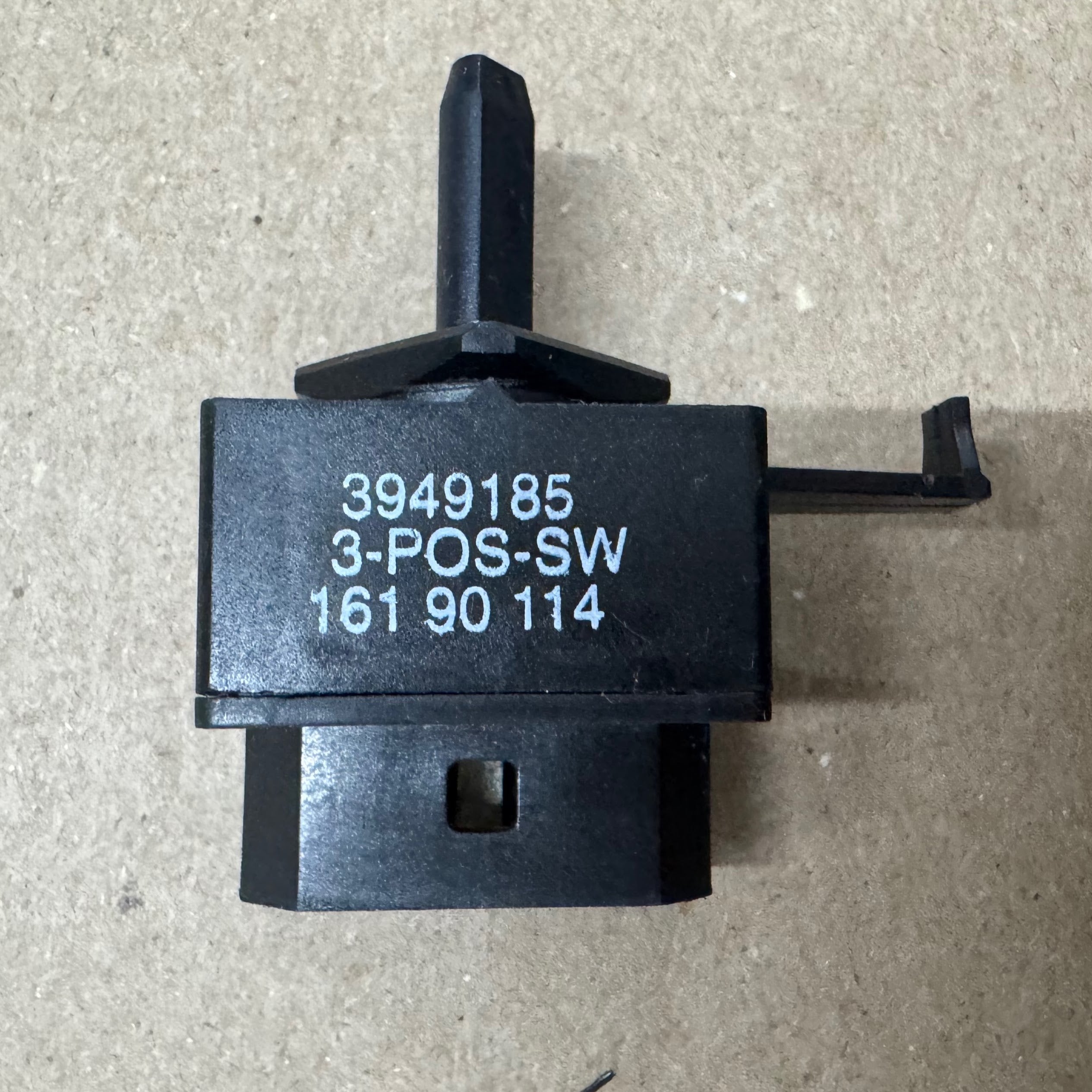 Whirlpool Washer Temperature Switch 3949185 Whirlpool Washer Temperature Switch 3949185